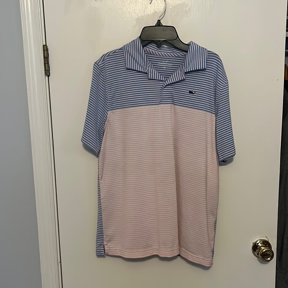 Vineyard vines golf shirt
